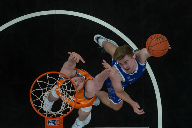 安香怡完成 安香怡完成