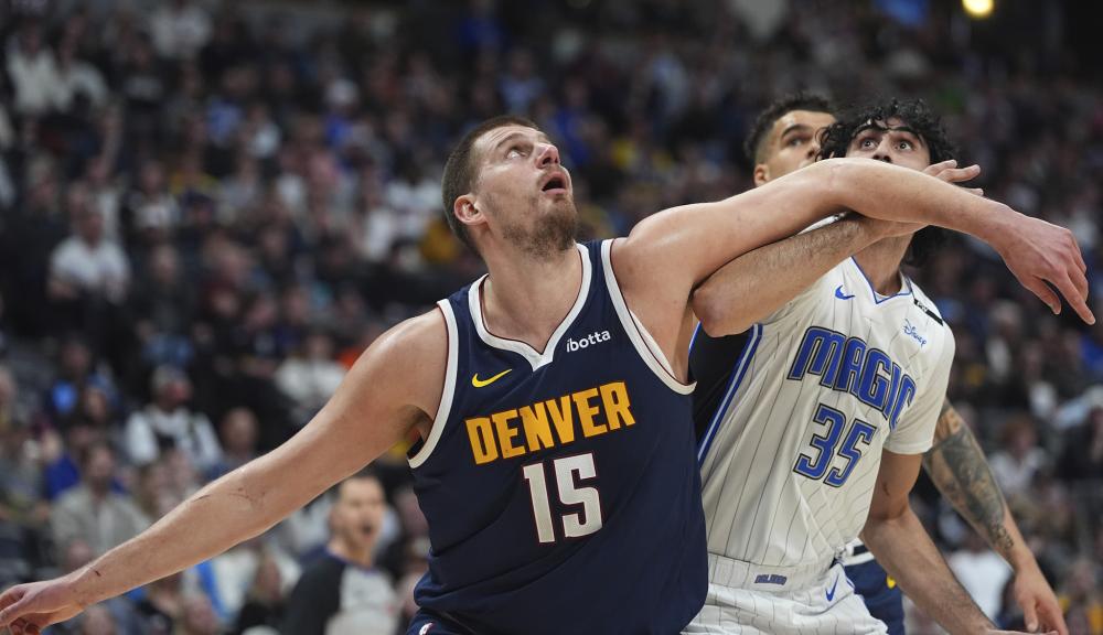 通的球童因 通的球童因