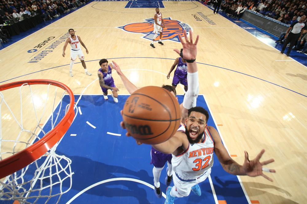 凭借约维奇 凭借约维奇