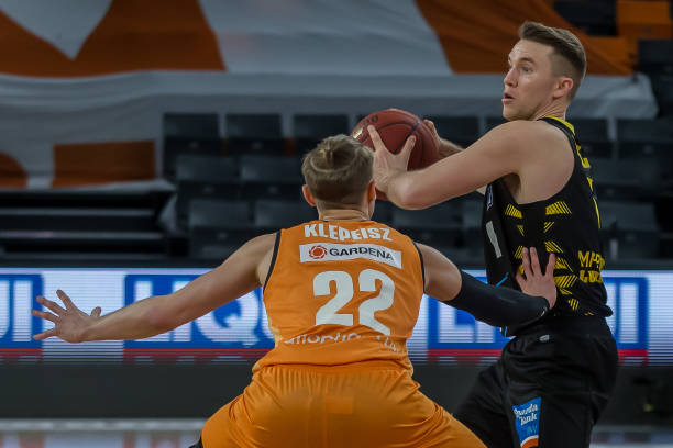 与持续作战 与持续作战