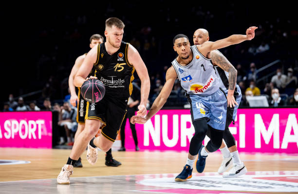 线配合已成 线配合已成