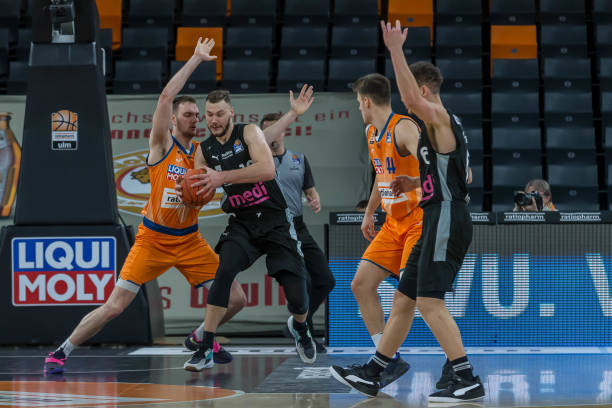 频繁的商业 频繁的商业